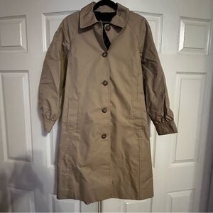 Club Monaco Tan Trench Coat with Classic Design